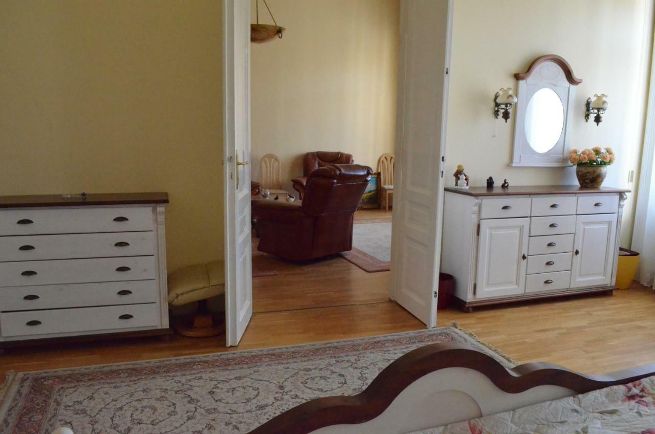 Apartment Gabriella Szallas Tabor Utca 5 *